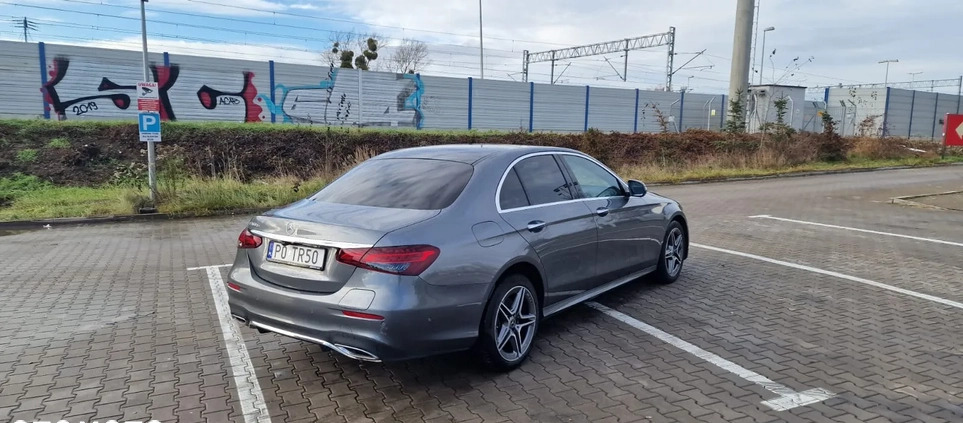 Mercedes-Benz Klasa E cena 233000 przebieg: 64000, rok produkcji 2022 z Wrocław małe 56